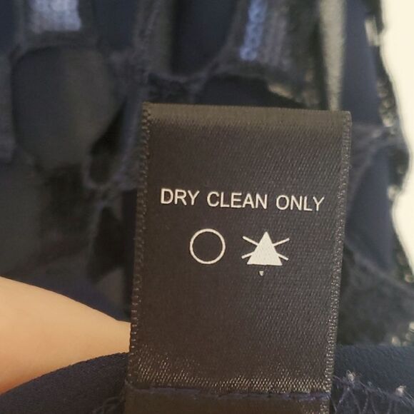 Anthropologie ASTR Net Sequined Tank - Picture 10 of 12